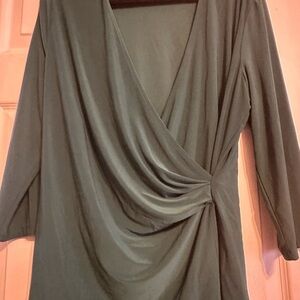 Evan-Picone Black Label Faux Wrap Top 3/4 Sleeve Green Blouse
